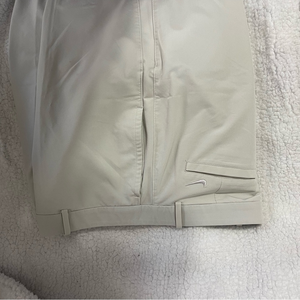 Nike Men's Light Gray Shorts